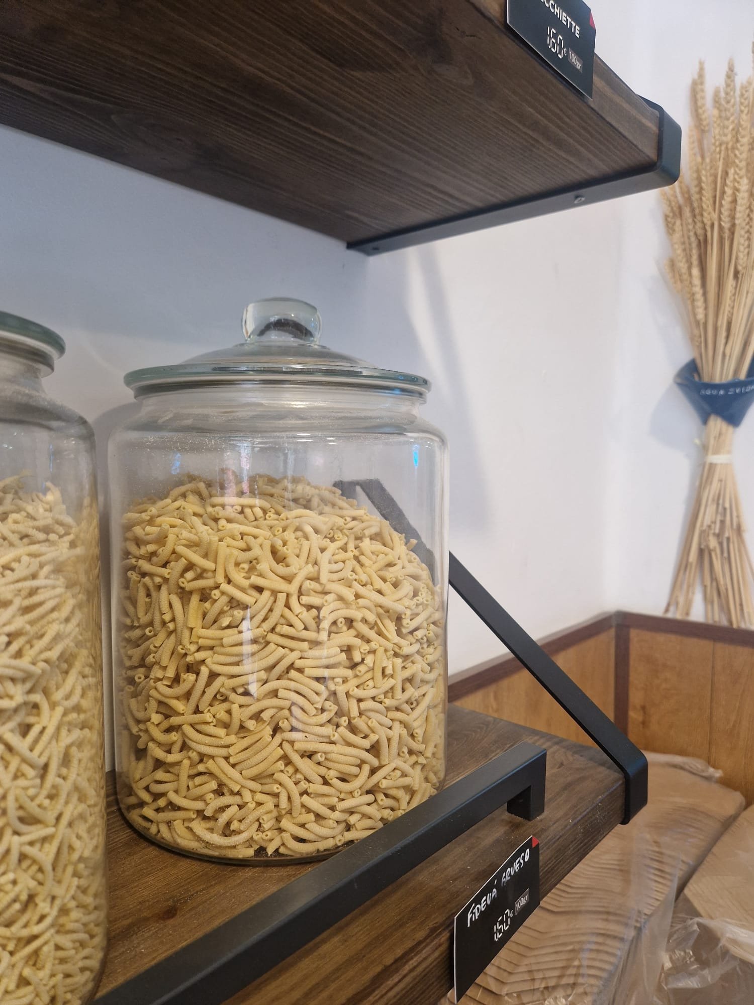 Fallas, pólvora… y una fideua REAL